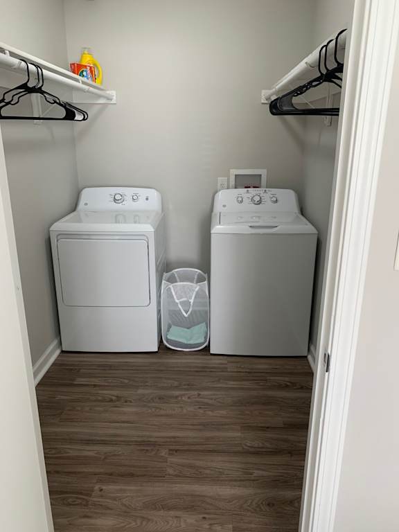 Washer Dryer In Unit at 7 Pointe Apartments, Indianapolis