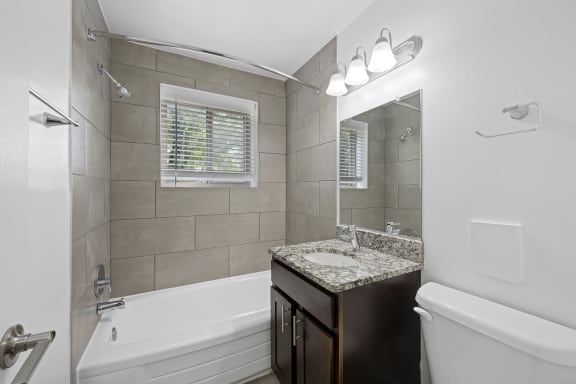 Bathroom at Woodlee Terrace Apartments, Woodbridge