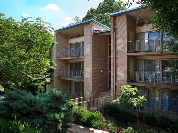 Apartment Building at Tysons Glen Apartments and Townhomes, Falls Church