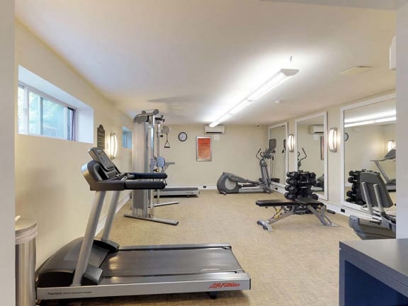 Explore Amenities of Gainsborough Court Apartments in Fairfax