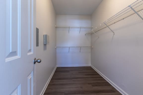 Walk In Closets at Windsor at Meridian, 9875 Jefferson Parkway, CO