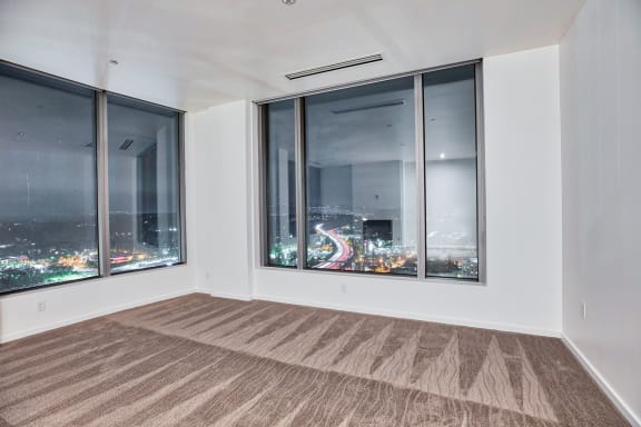 Carpeted penthouse bedroom Carpeted penthouse bedroom at The Bravern, Bellevue, WA