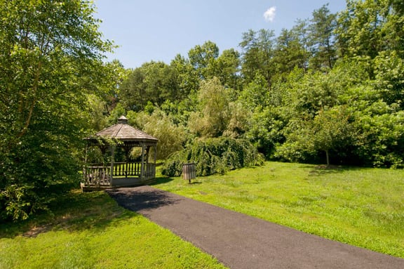 Green Space Walking Trails at Brittany Commons Apartments, Spotsylvania