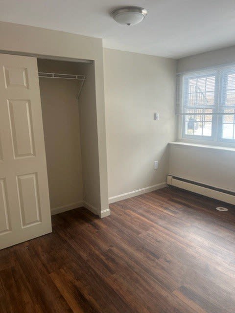 Unfurnished Bedroom at Summit Terrace at Woodland, Cape Elizabeth, ME, Maine