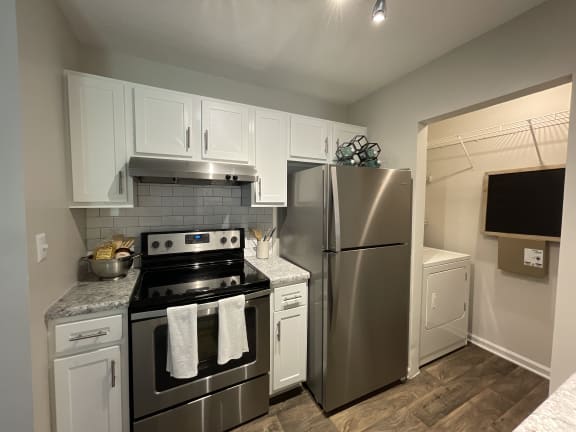 Stainless Steel Appliances at Palmetto Place, South Carolina, 29708