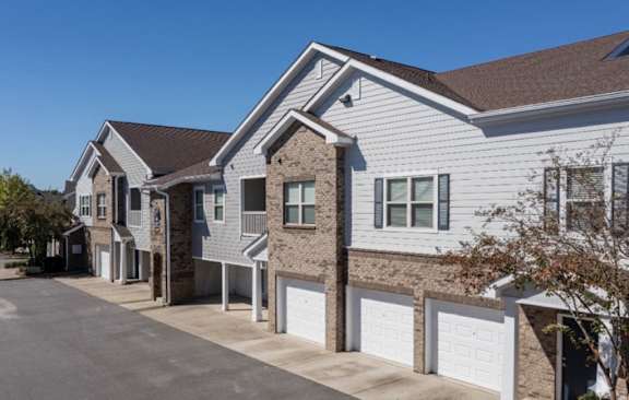 Garages Available at Century HomePlace, Alabama , 36066