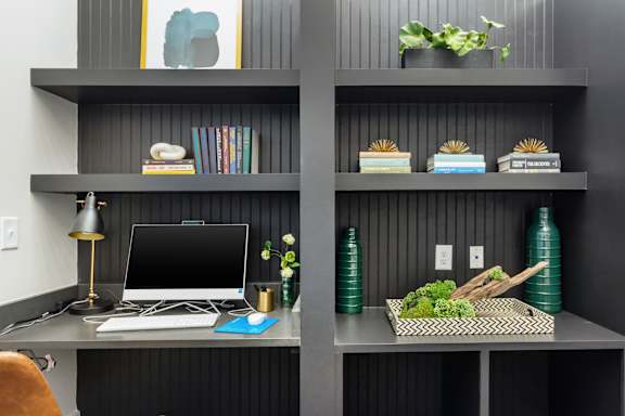 Work Desk at The One at Spartanburg, Spartanburg, SC