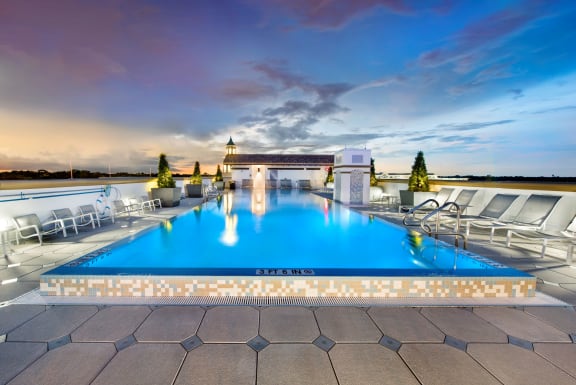 Roof top pool at Maitland City Centre, Maitland, FL