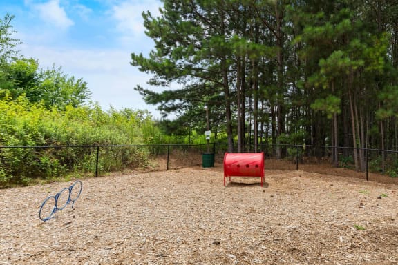 Off Leash Park at Sugarloaf Crossing Apartments, Georgia, 30046