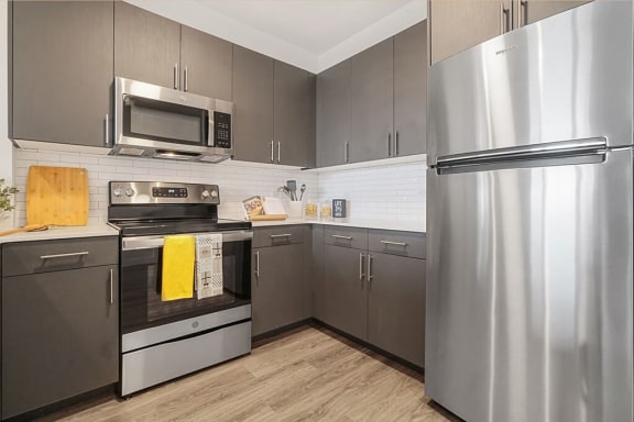 Kitchen Appliances at The Brick of Hackensack, New Jersey
