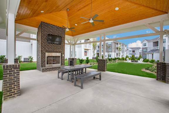 Outdoor Covered Patio at Concord Ridge Apartments, Concord