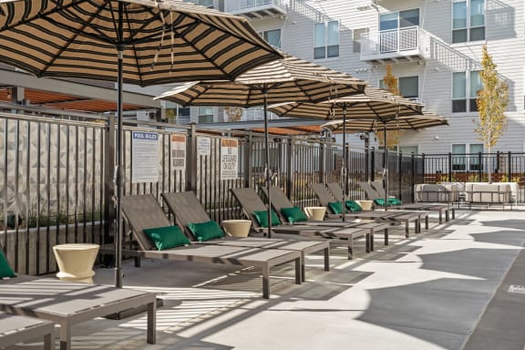 Sundeck at The Hallon luxury apartments in Hopkins, MN