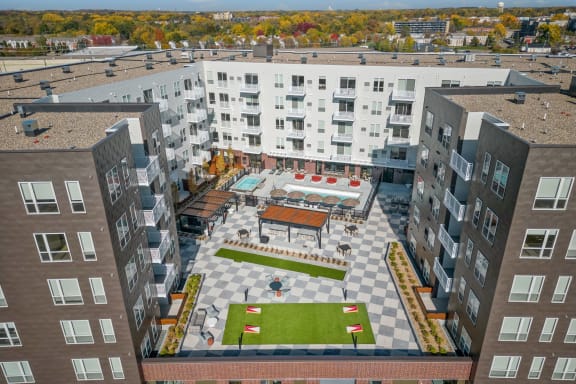 Game lawn at The Hallon luxury apartments in Hopkins, MN