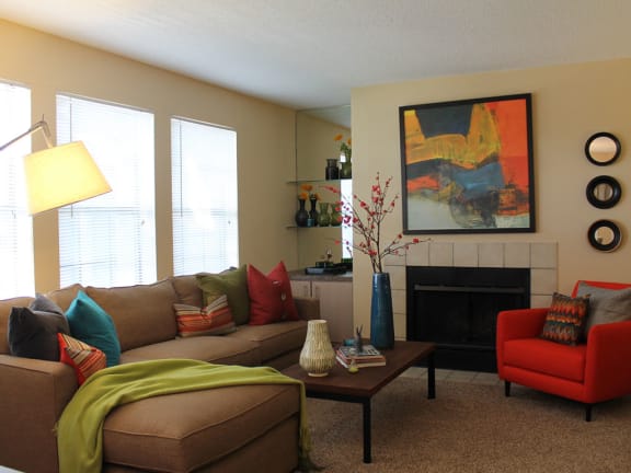 Over-sized living room windows at Park Laureate in Jeffersontown, Louisville, KY 40220