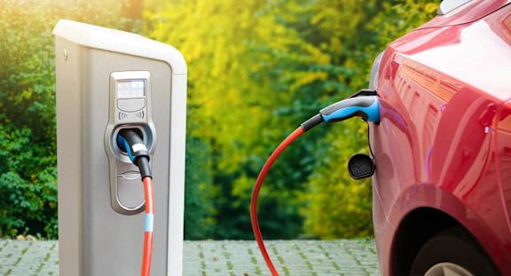Charging Station at Wheaton 121, Wheaton, IL, 60187