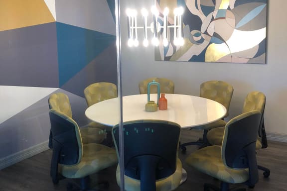 Dining Area at Metro 5514, Texas