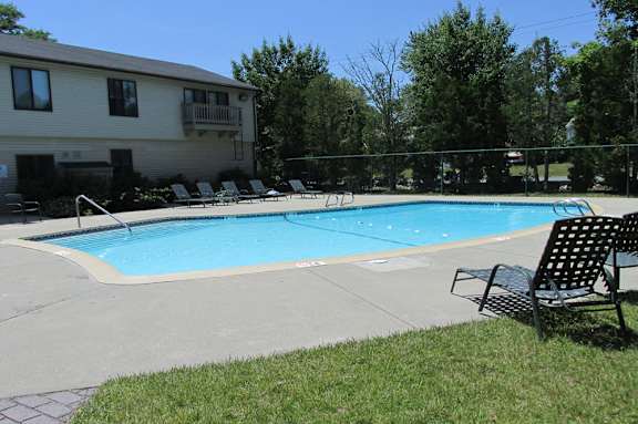 Swimming pool at Hidden Brook Apartment Homes Apartments, Massachusetts