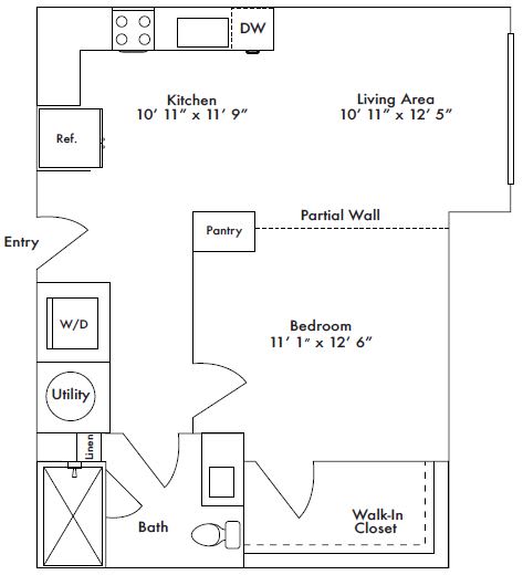 Floor plan layout of 632 sf studio apartment.
