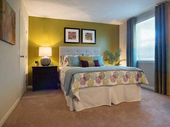Bedroom with a bed at Ventana at The Lake, Hendersonville, TN 37075.
