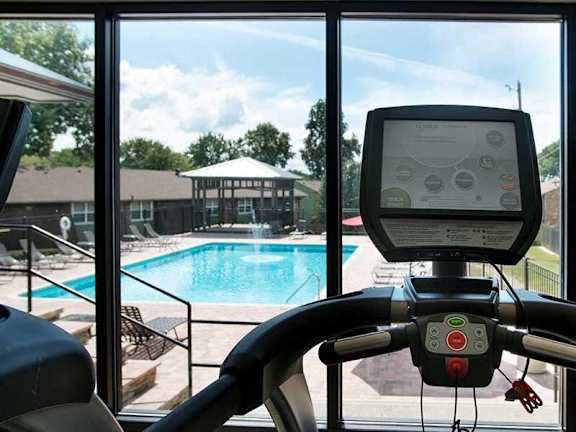 Pool View at Ventana at The Lake, Hendersonville, TN 37075.