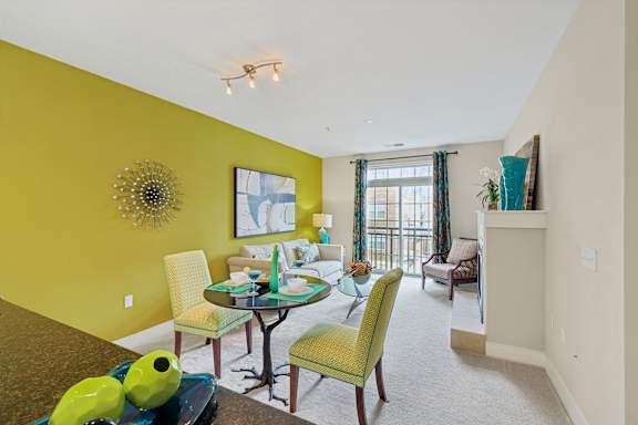 Modern Dining Area at Hidden Creek, Gaithersburg, MD