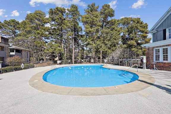 Blue Pool at Lexington on the Green, Raleigh, 27604
