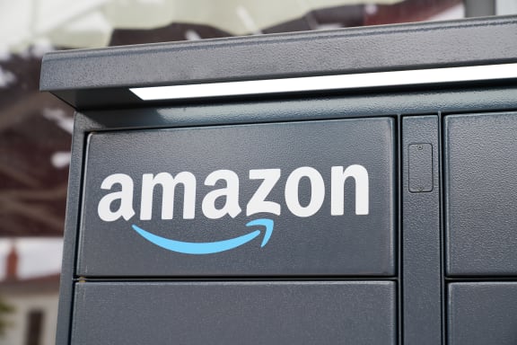 Amazon Package Hub