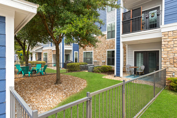 Fenced-in Yards Available