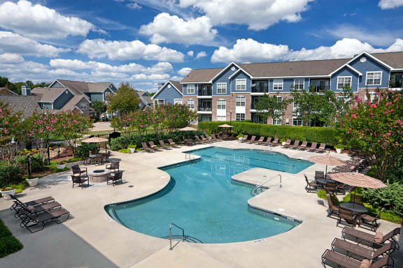 Resort-style Pool and Sundeck