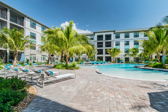 Pool Courtyard at AxisOne, Florida