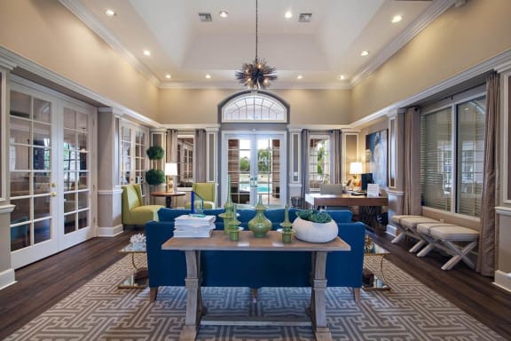 Large Leasing Office at Heritage Cove, Stuart