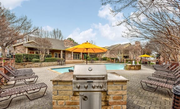 Poolside Grill Station at The Glen Apartments, Lewisville, TX, 75067
