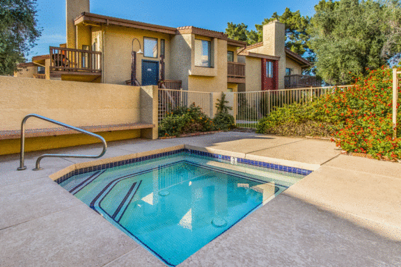 Outdoor Hot Tub at Glen at Mesa, Arizona, 85201