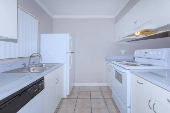 Kitchen at Oak Chase I, Florida, 33612