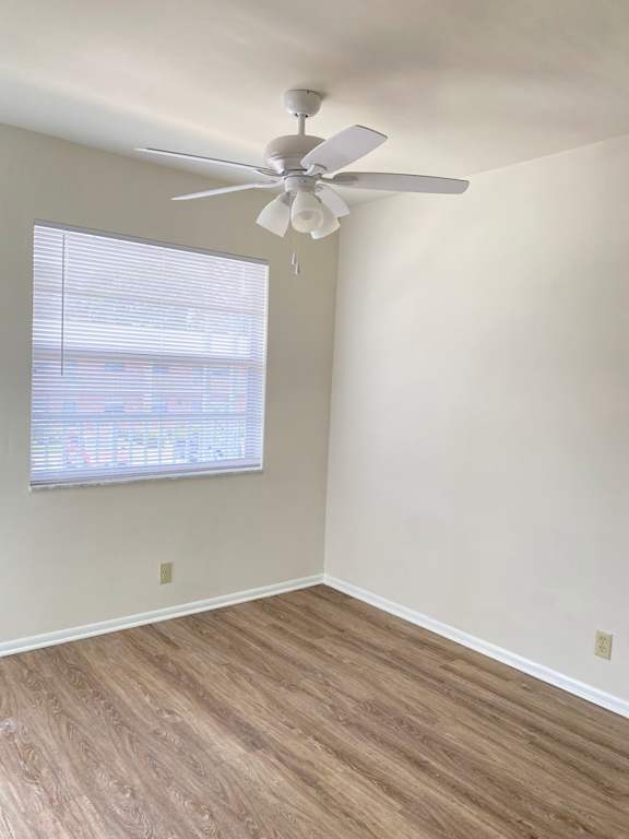 D-17 DINING AREA at Imperial Gardens, Clearwater, 33764