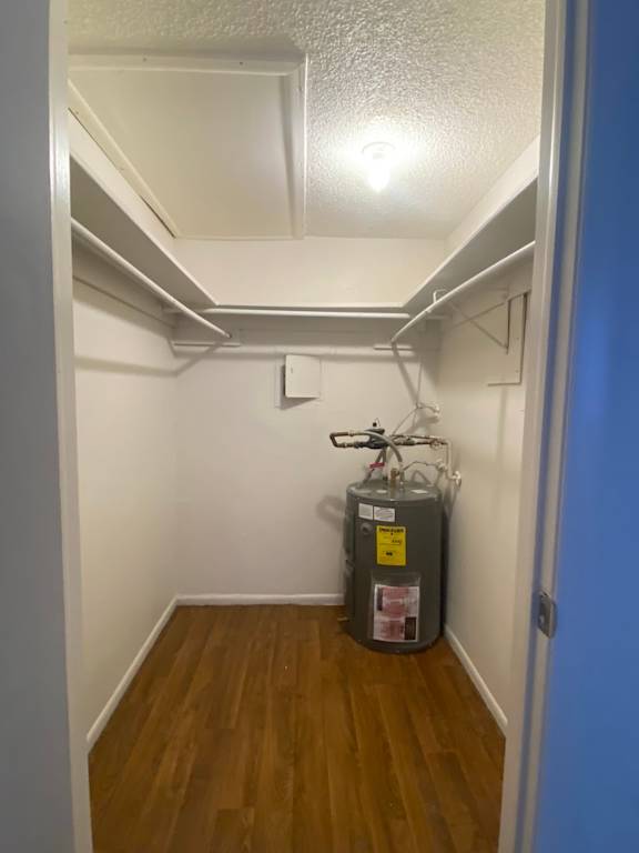 WALK IN CLOSET at Imperial Gardens Apartments, Clearwater