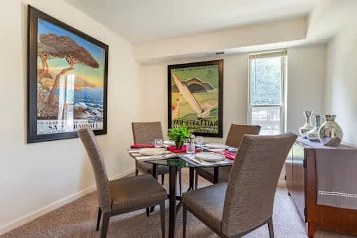Dining Area at Annapolis Roads Apartments in Annapolis, MD