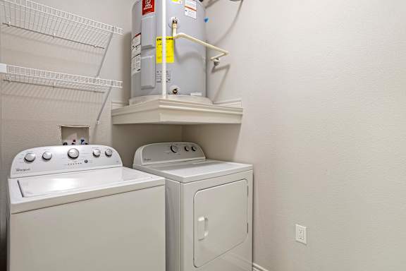 Washer and Dryer at La Veranda at Polly Lane Apartments in Lafayette, LA