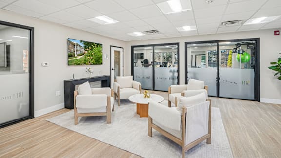 Community Lounge at Chatham Hill Apartments in Chatham, NJ