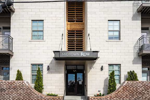 Front View of Building at Midtown Row Apartments, Montgomery