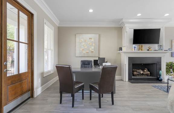 Dining Area at Reflections at Island Park Apartments in Shreveport, LA
