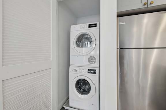 White Washing Machine at The Glover House Apartments, Washington, 20007