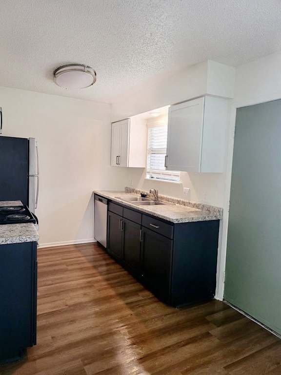 Empty Kitchen at Shenandoah Bend Apartments, Baton Rouge