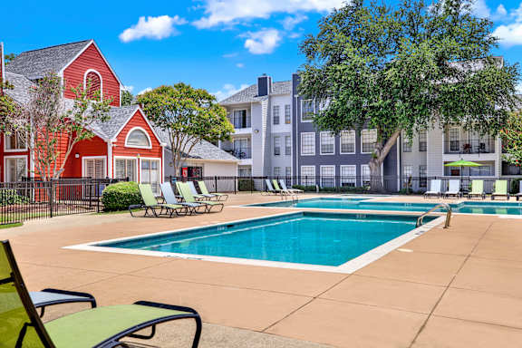 Sparkling Pool at Seacrest Apartments, Garland, 75044