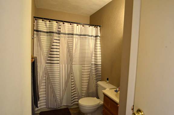 401 Jay #302