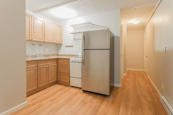Floor Plan  2301 Goss St #206 Kitchen