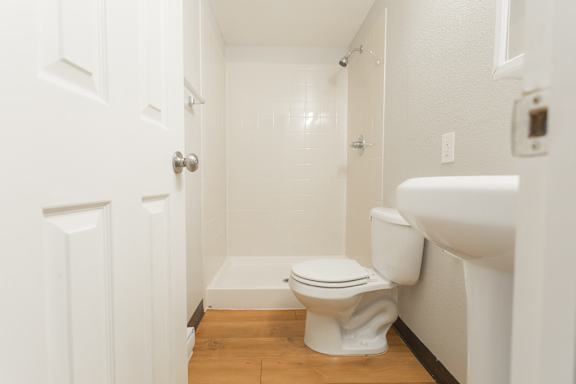 2301 Goss St #206 Bathroom