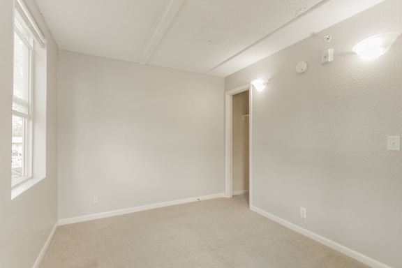 2301 Goss St #206 Bedroom