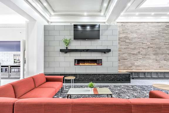 Club Room Lounge