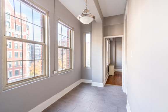 Sunroom in select apartments at The Belvedere Apartments in Logan Circle, NW Washington DC 20005